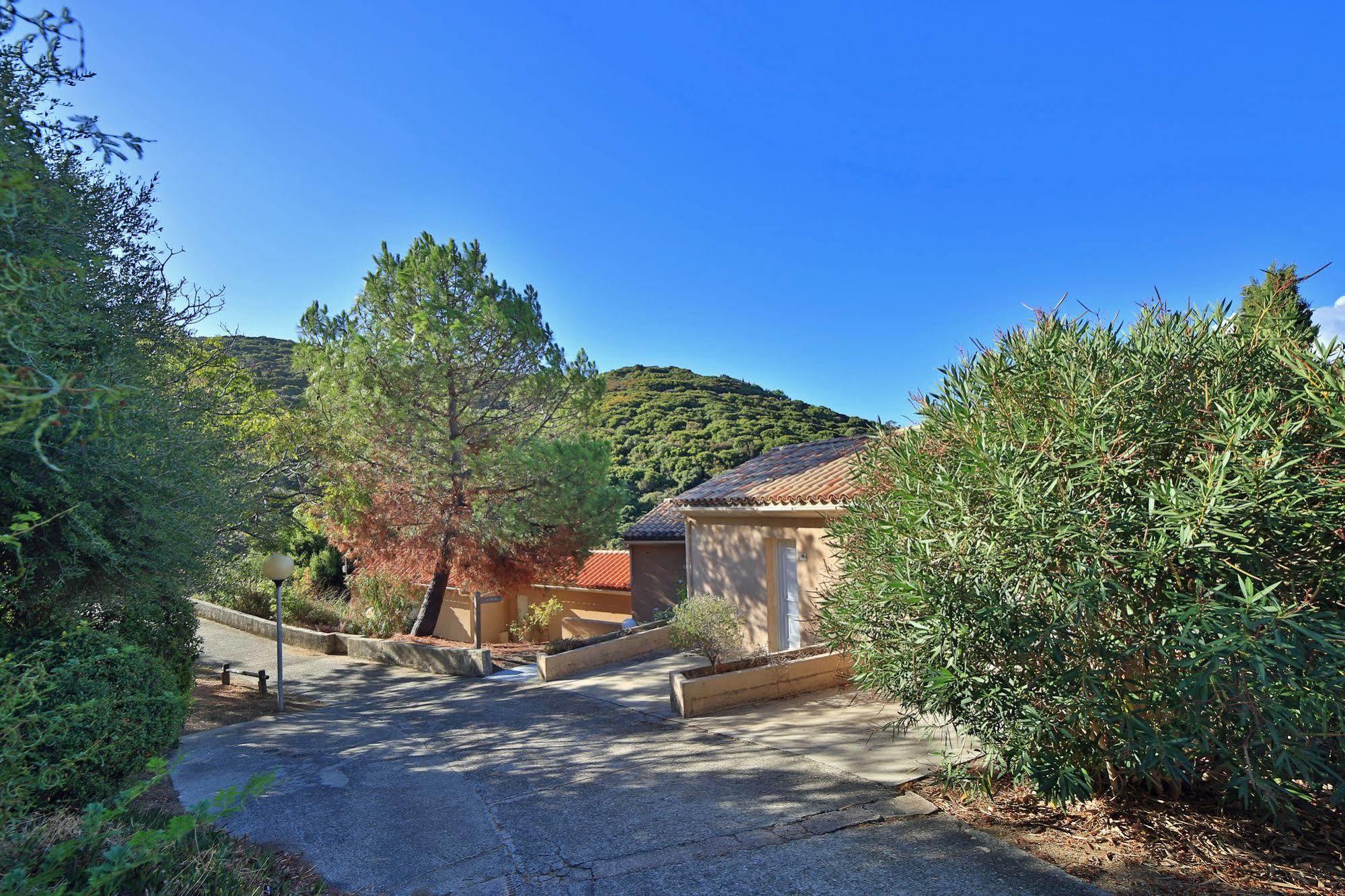 Alata Village De Vacances Paese Di Lava, Grand Ajaccio מראה חיצוני תמונה